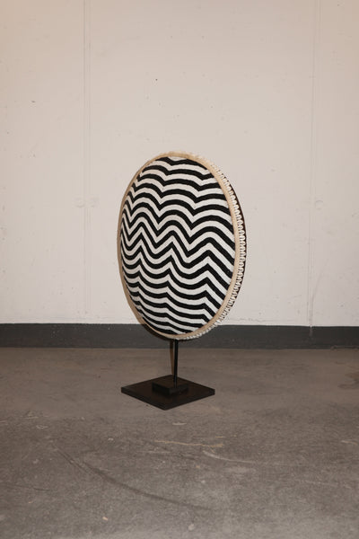 Cameroon Beaded Shield - L - 56cm Black & White 11