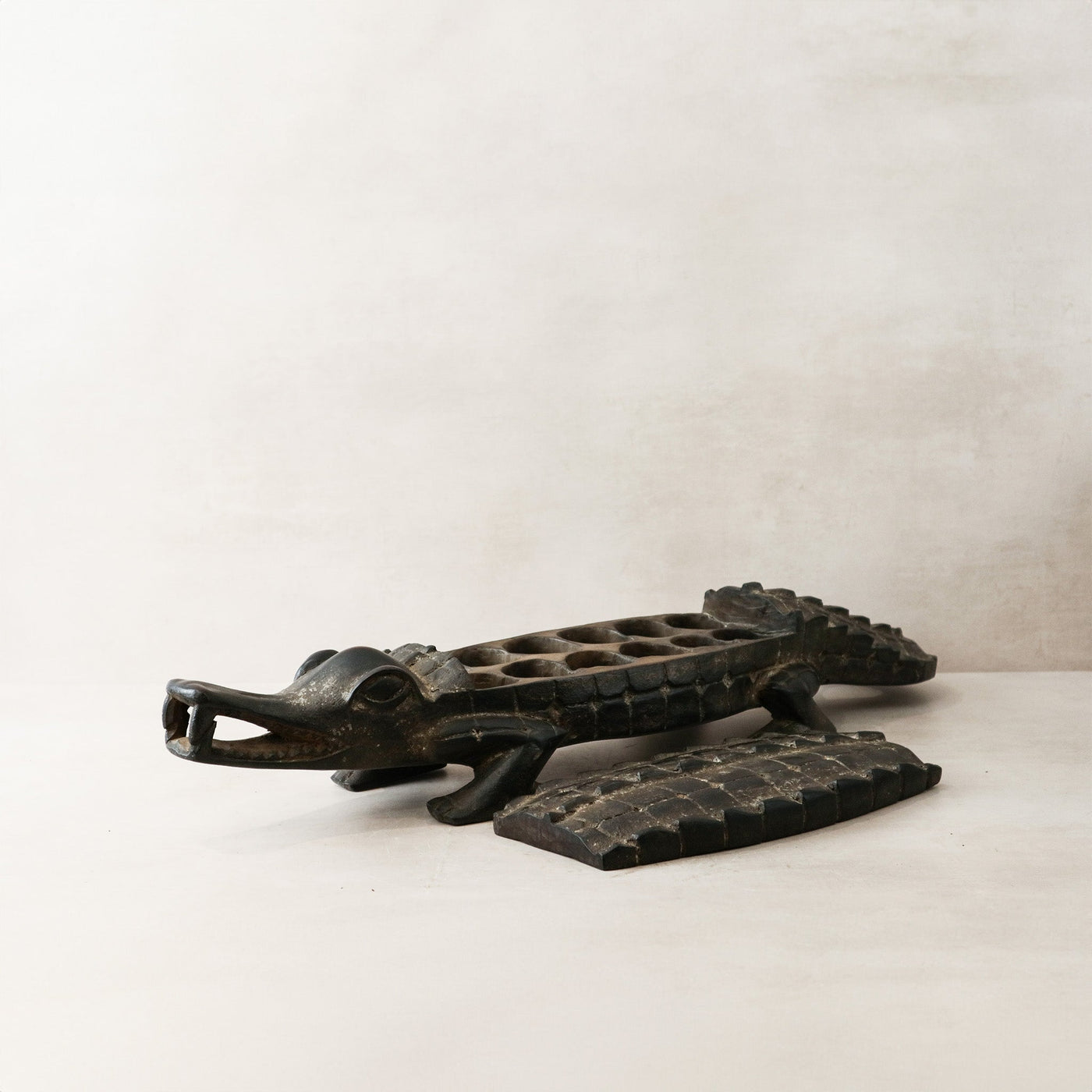 Crocodile Mancala board game - 66.1