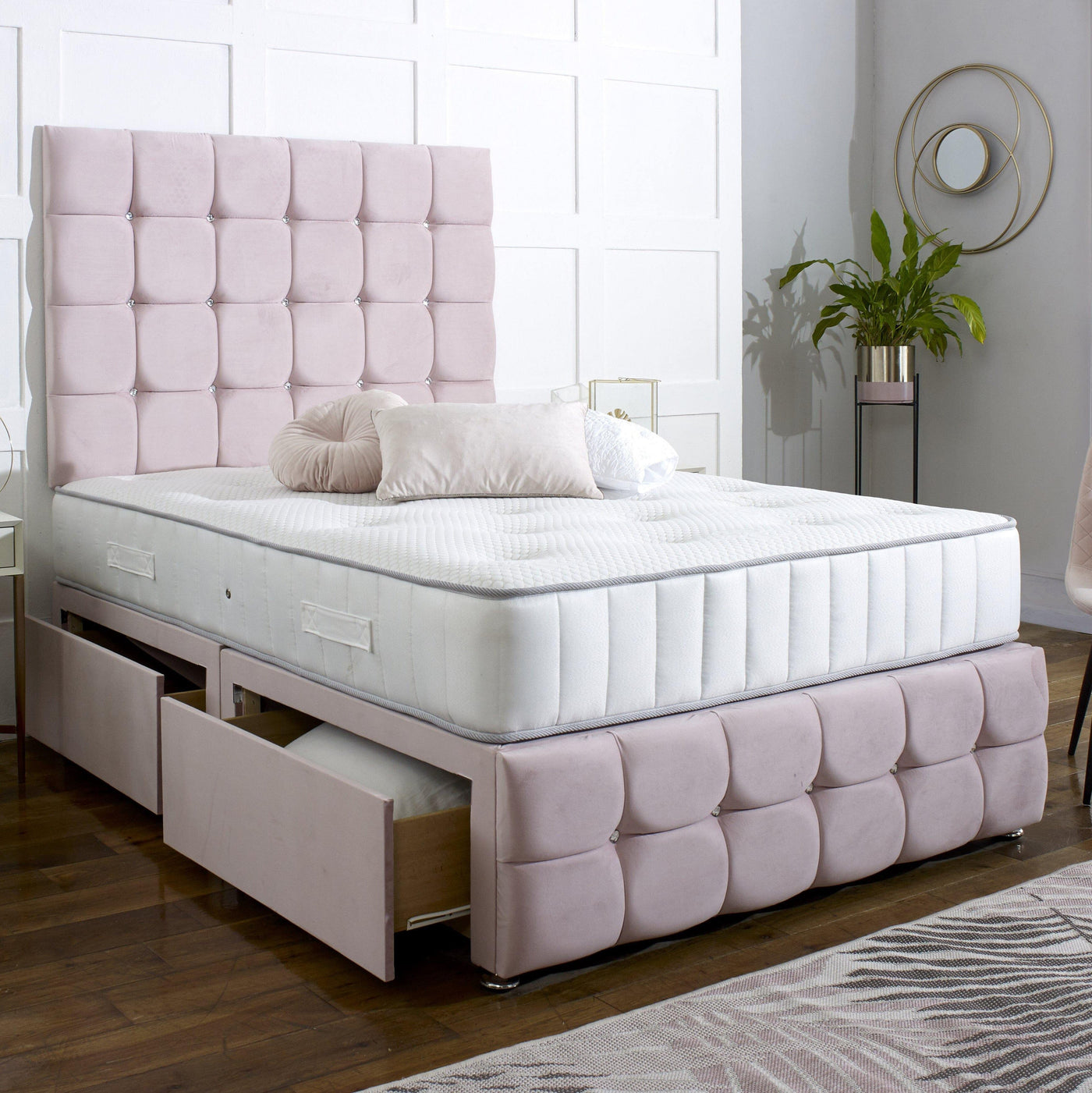 Delilah Divan Bed Set with Tall Button Headboard and Footboard