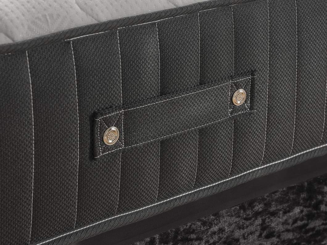 Dual Season 1000 Pocket Memory Cool Gel Divan Bed Set With Headboard