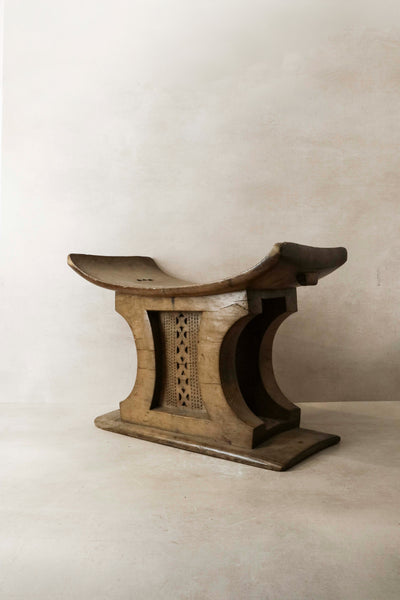 Ashanti Stool - 142.1