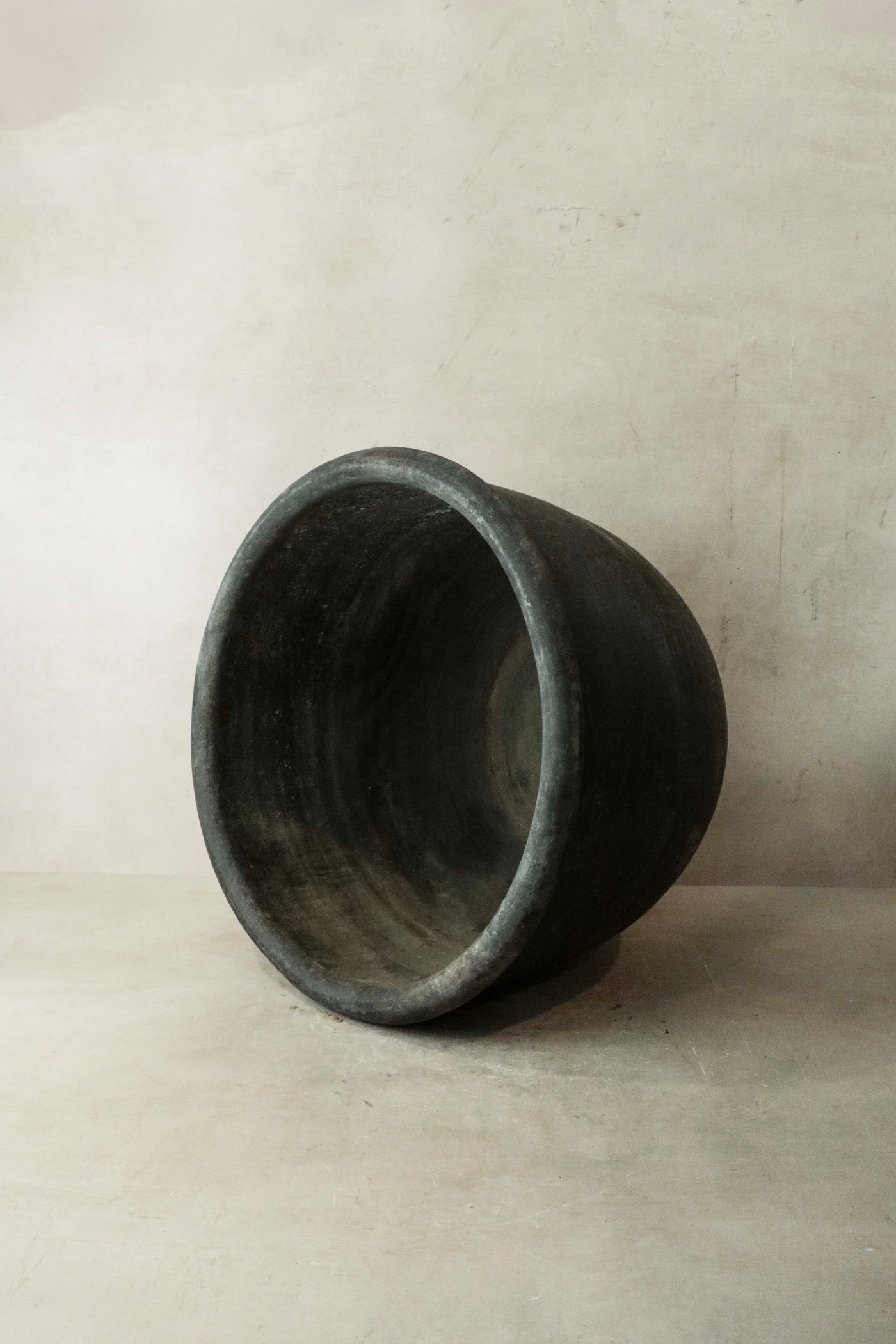 Big Old Grey Asian Pots- L002