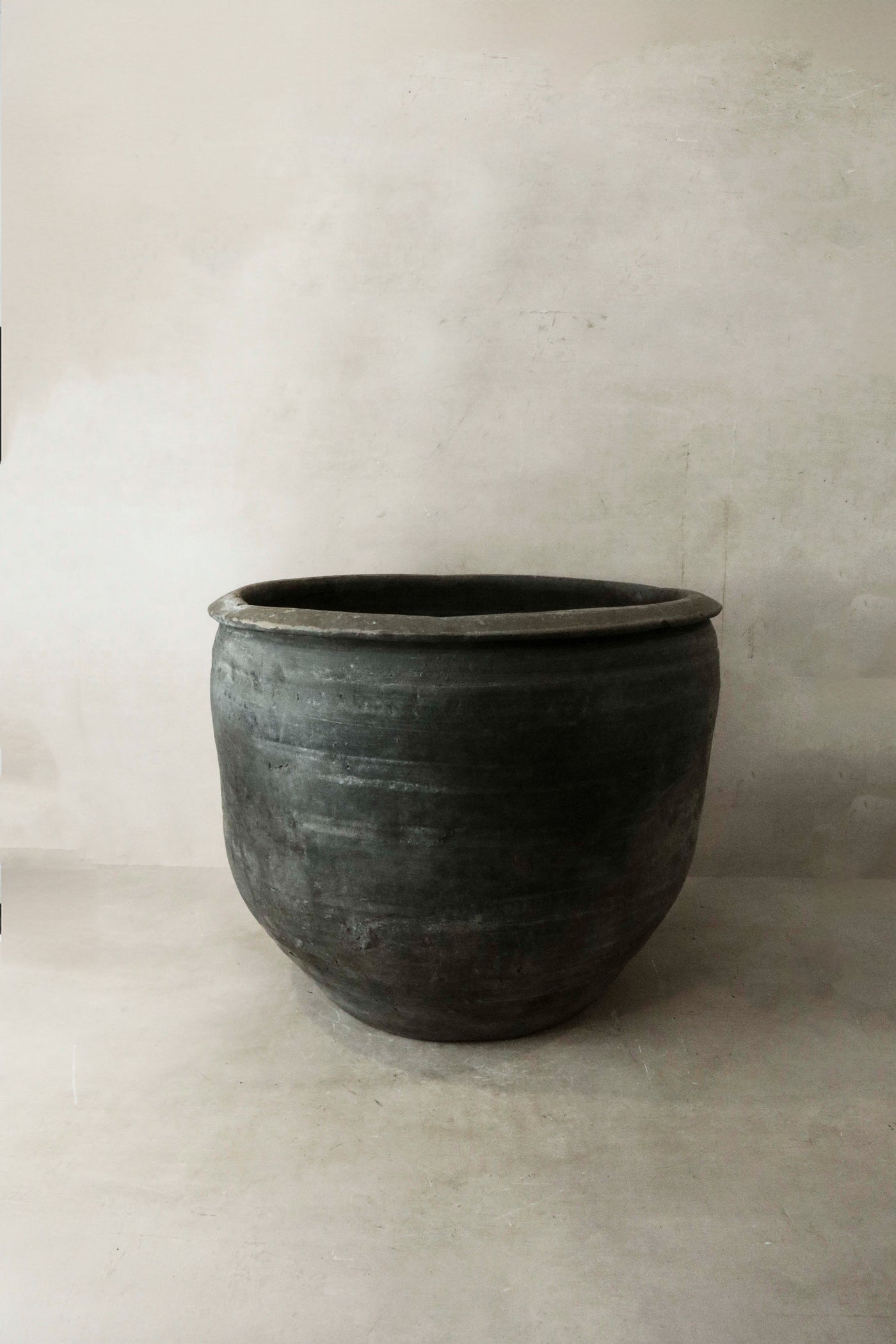 Big Old Grey Asian Pots- L003