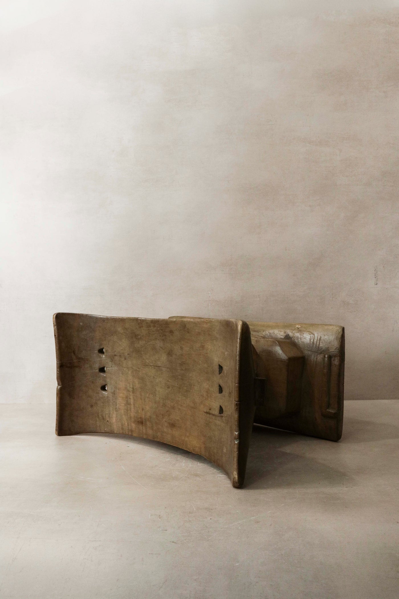 Ashanti Stool - 141.1