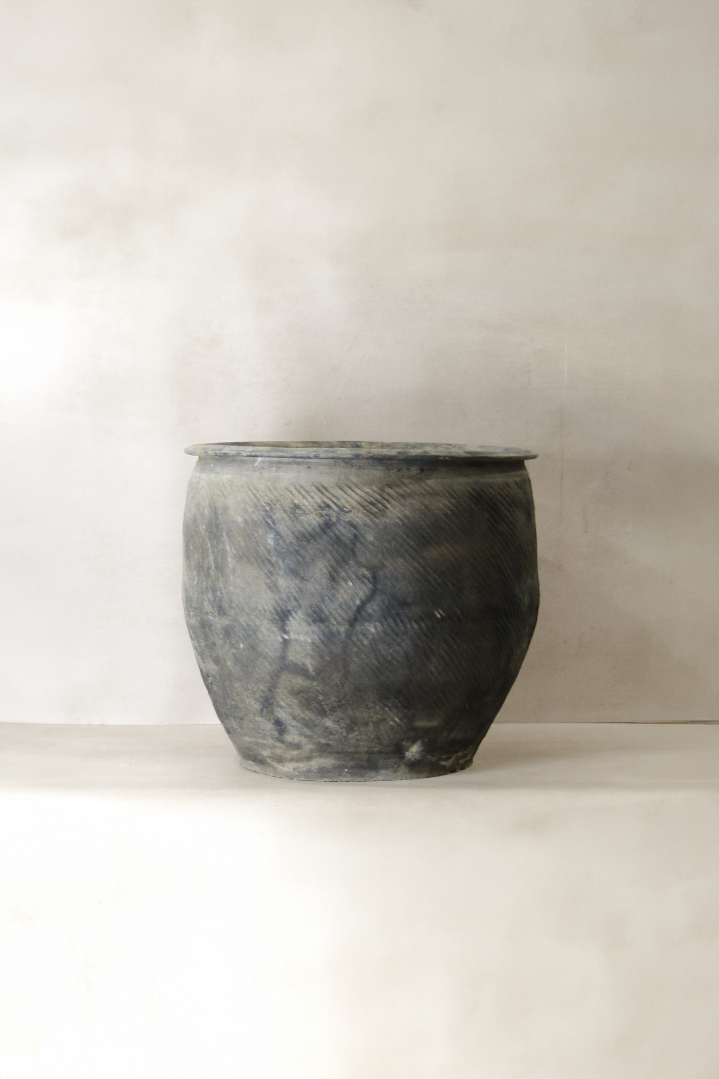 Big Old Grey Textured Asian Pot - L021