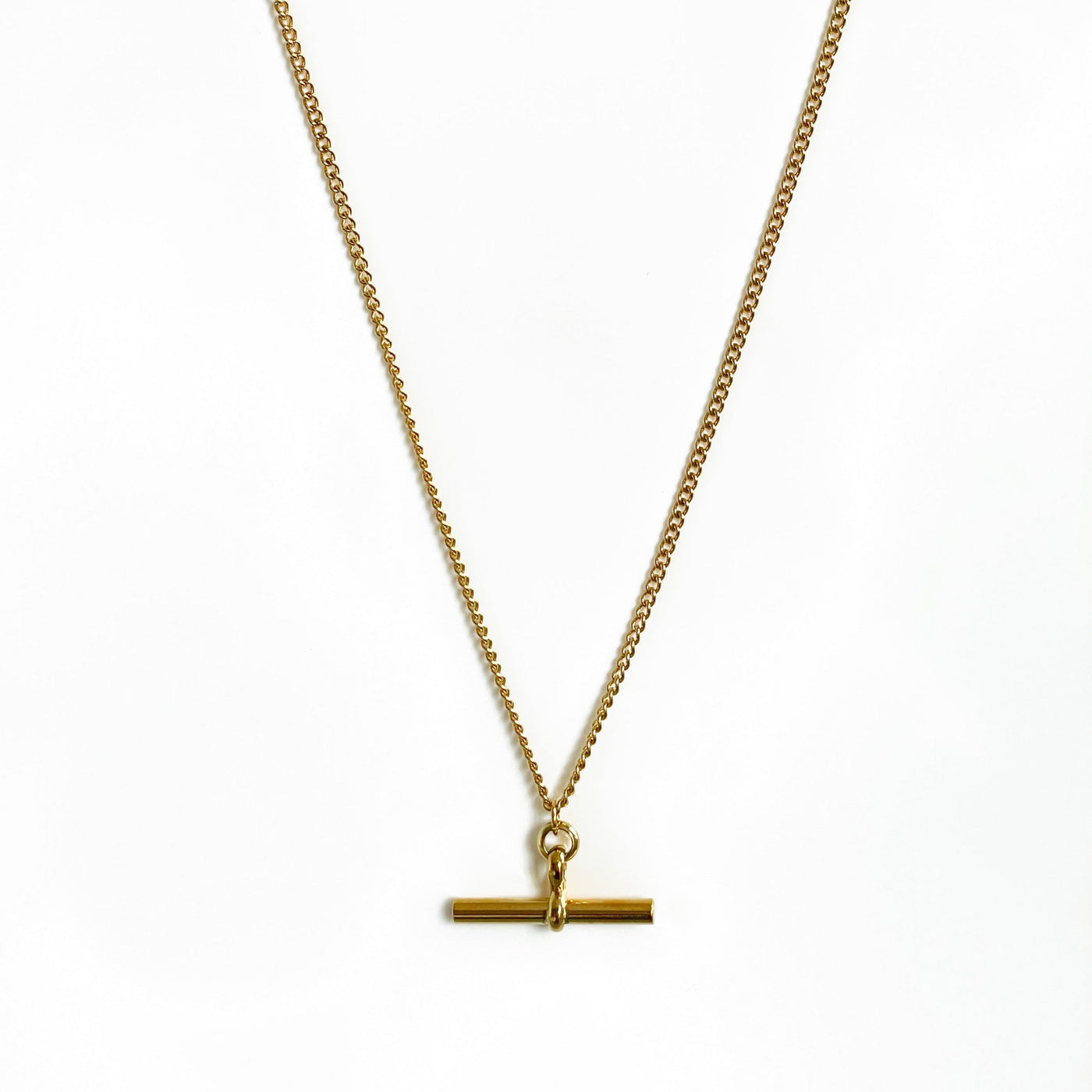 Brooklyn Luxe 18k Gold Plated T Bar Necklace