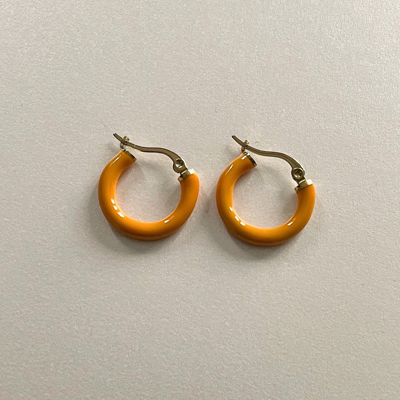 Anais Luxe 18k Gold Plated Saffron Hoops