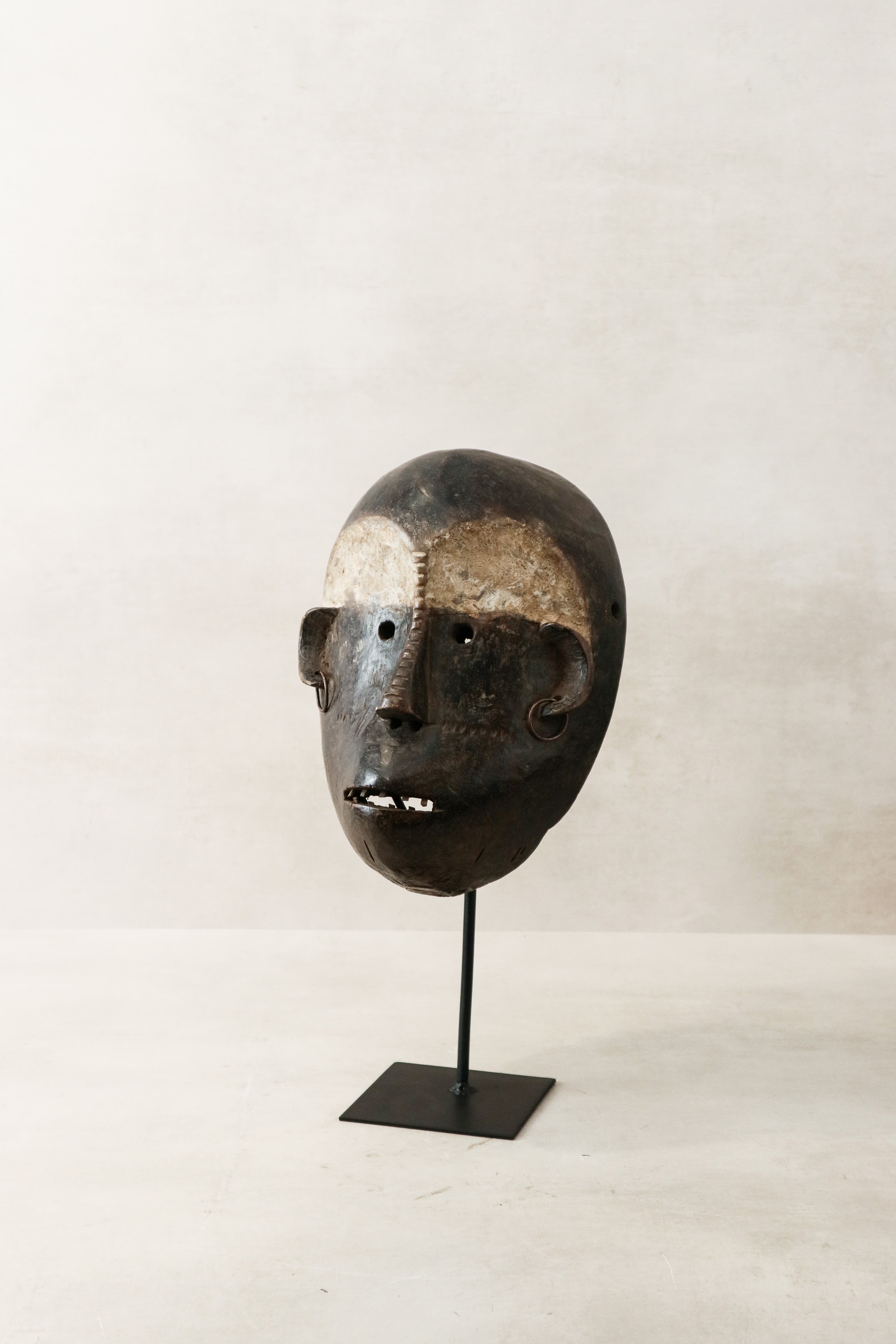Antique Pende Mask - 52.2