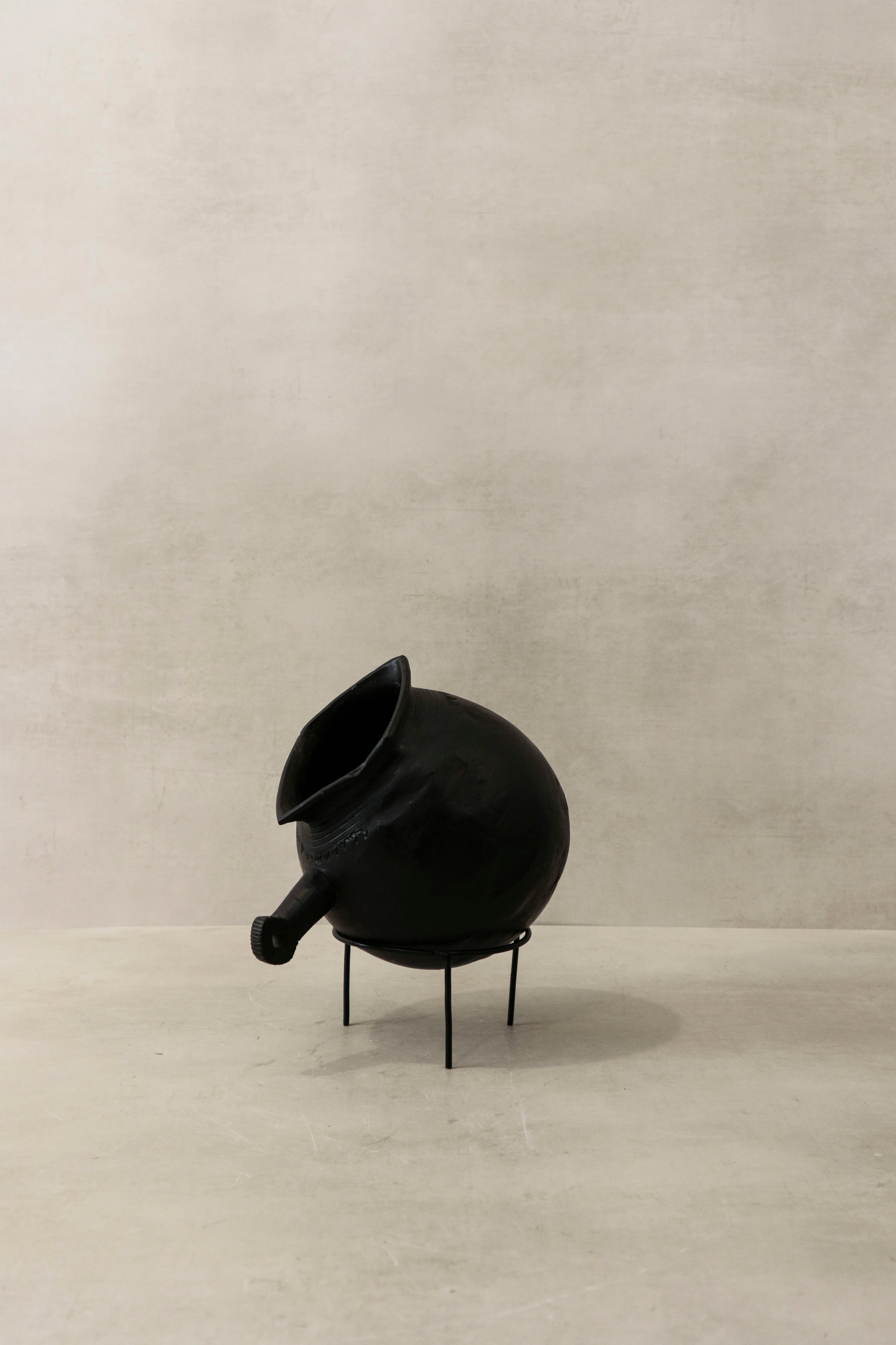 Bayaleng Jug, Congo - TR9.2