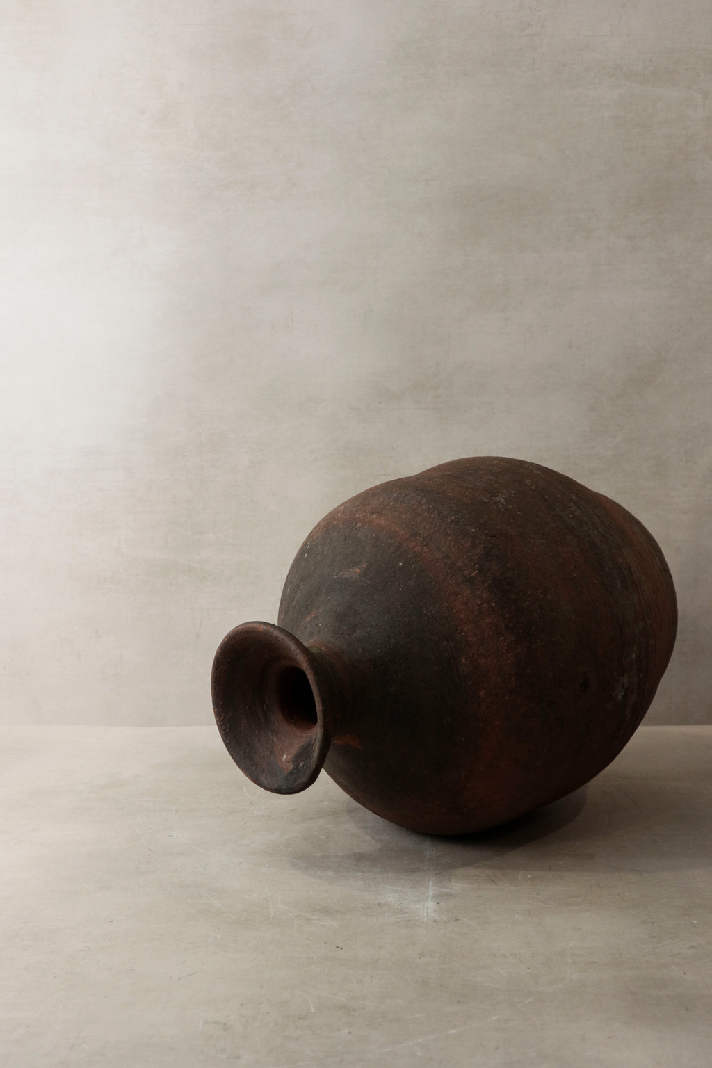 Antique Asian Rice Wine Vase n° 3