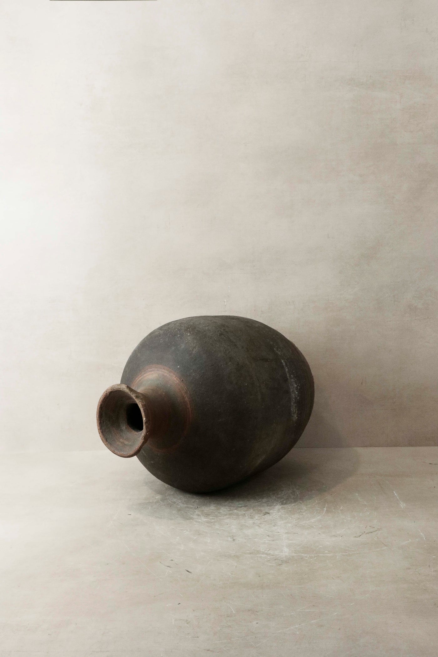 Antique Asian Rice Wine Vase n° 7