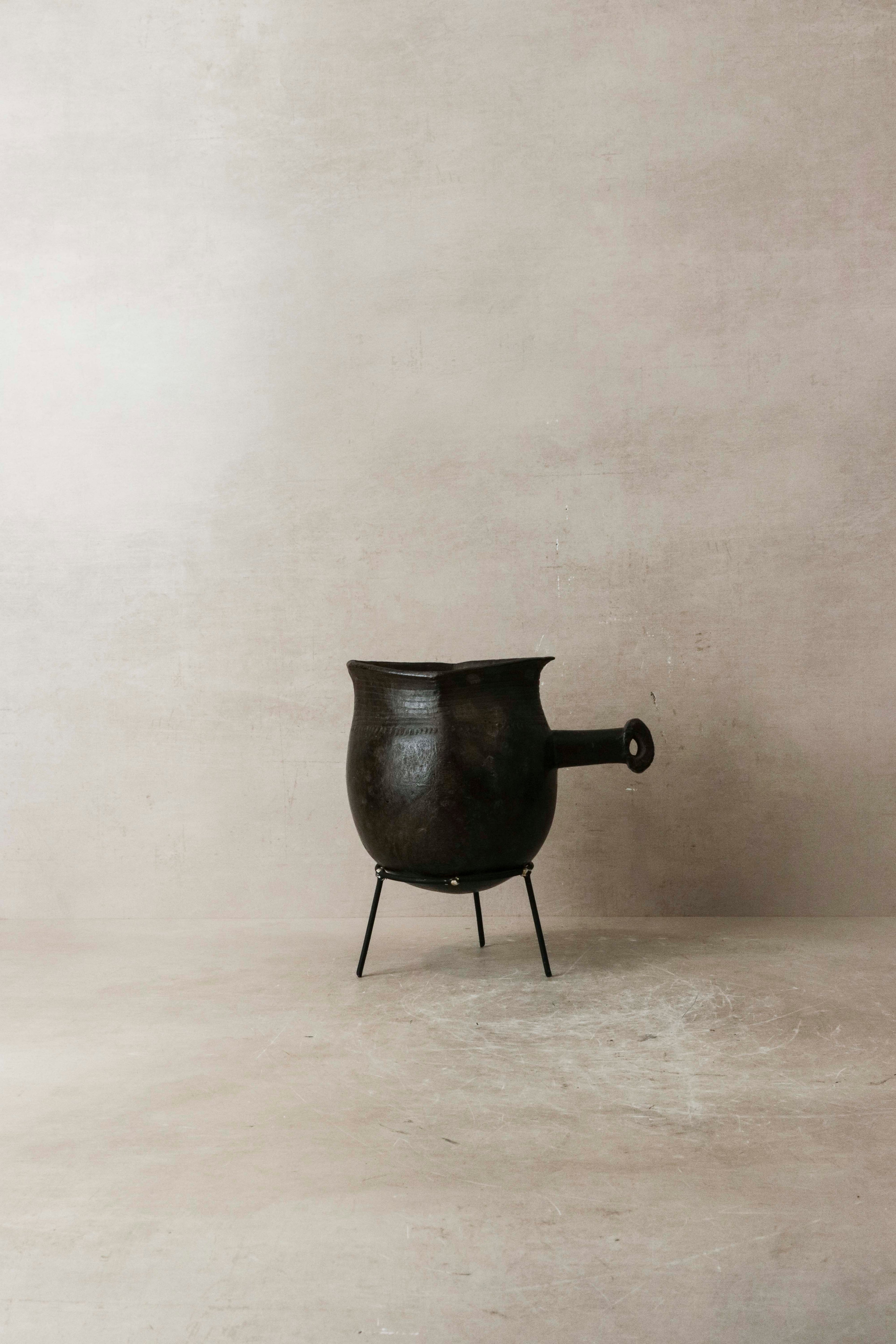 Bayaleng Jug, Congo - 97.3