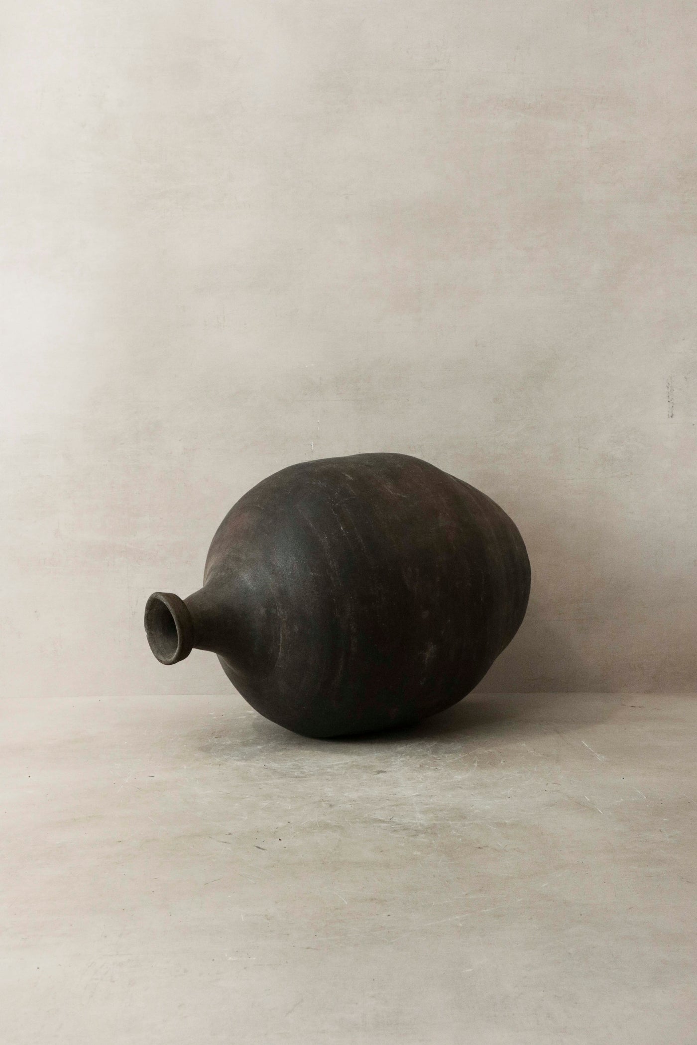 Antique Asian Rice Wine Vase n° 11