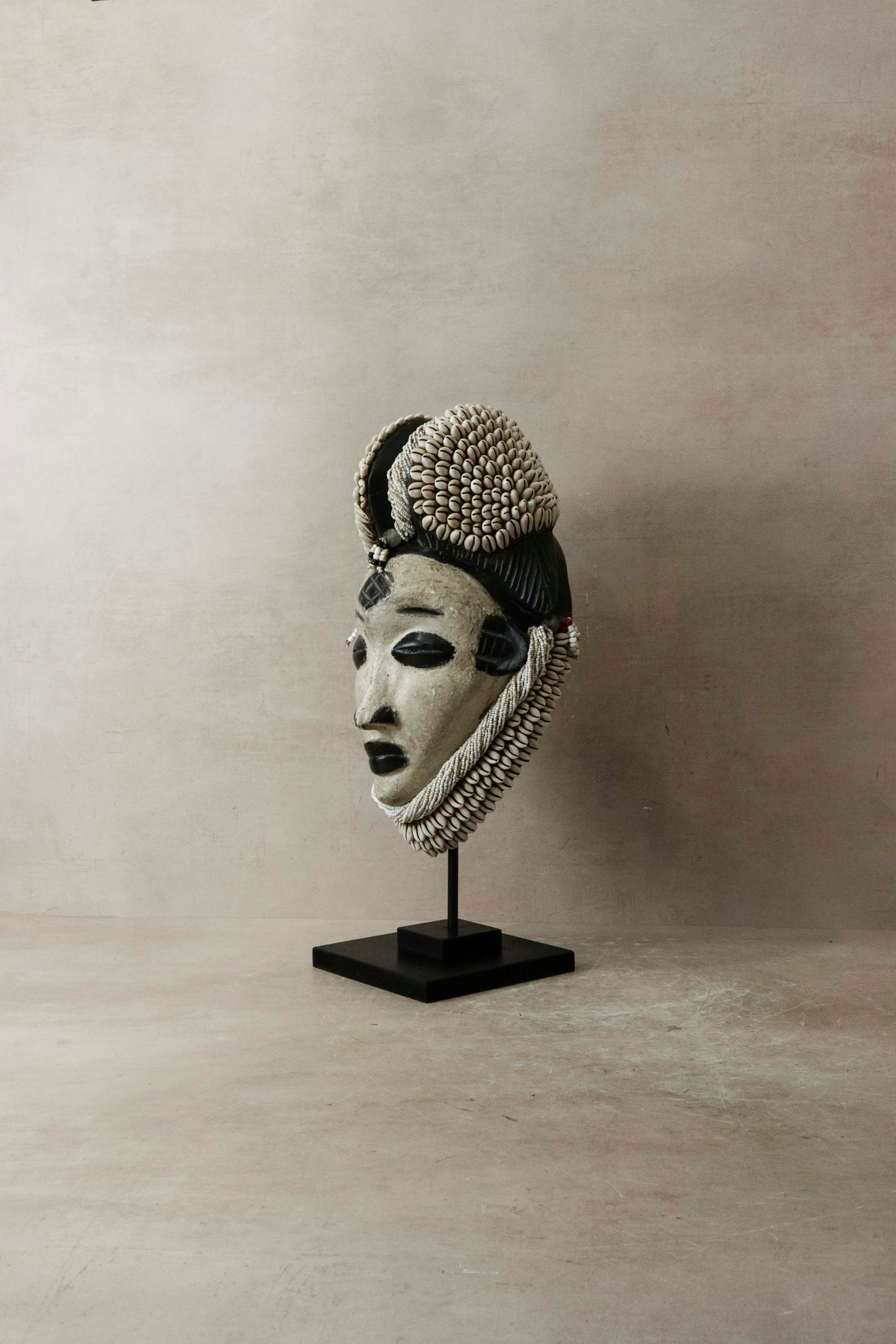 Beaded Punu Mask, Gabon - 6.2