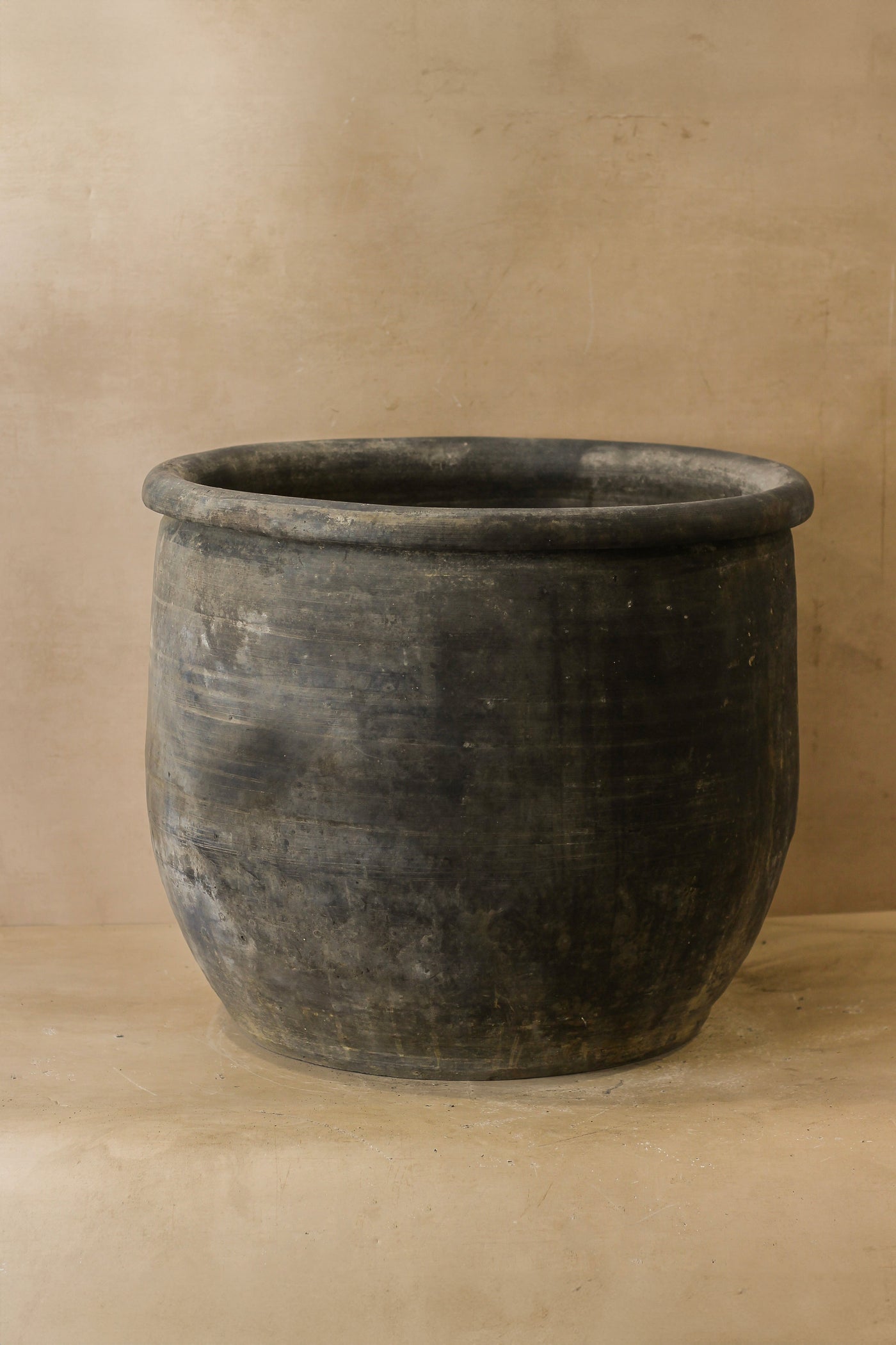 Big Old Grey Asian Pots - L007