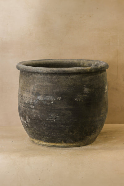 Big Old Grey Asian Pots - L007