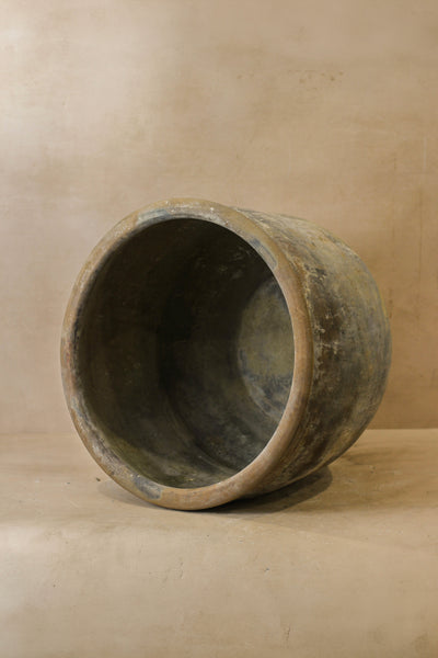 Big Old Grey Asian Pots - L008