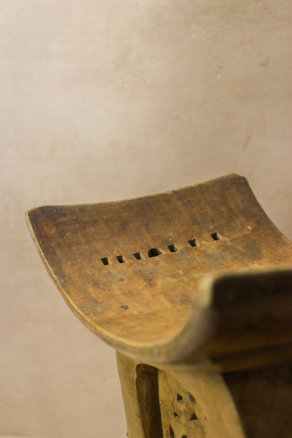 Ashanti Stool - 24.1