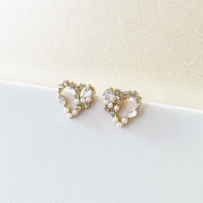 Ariana Jewelled Wreath Heart Studs