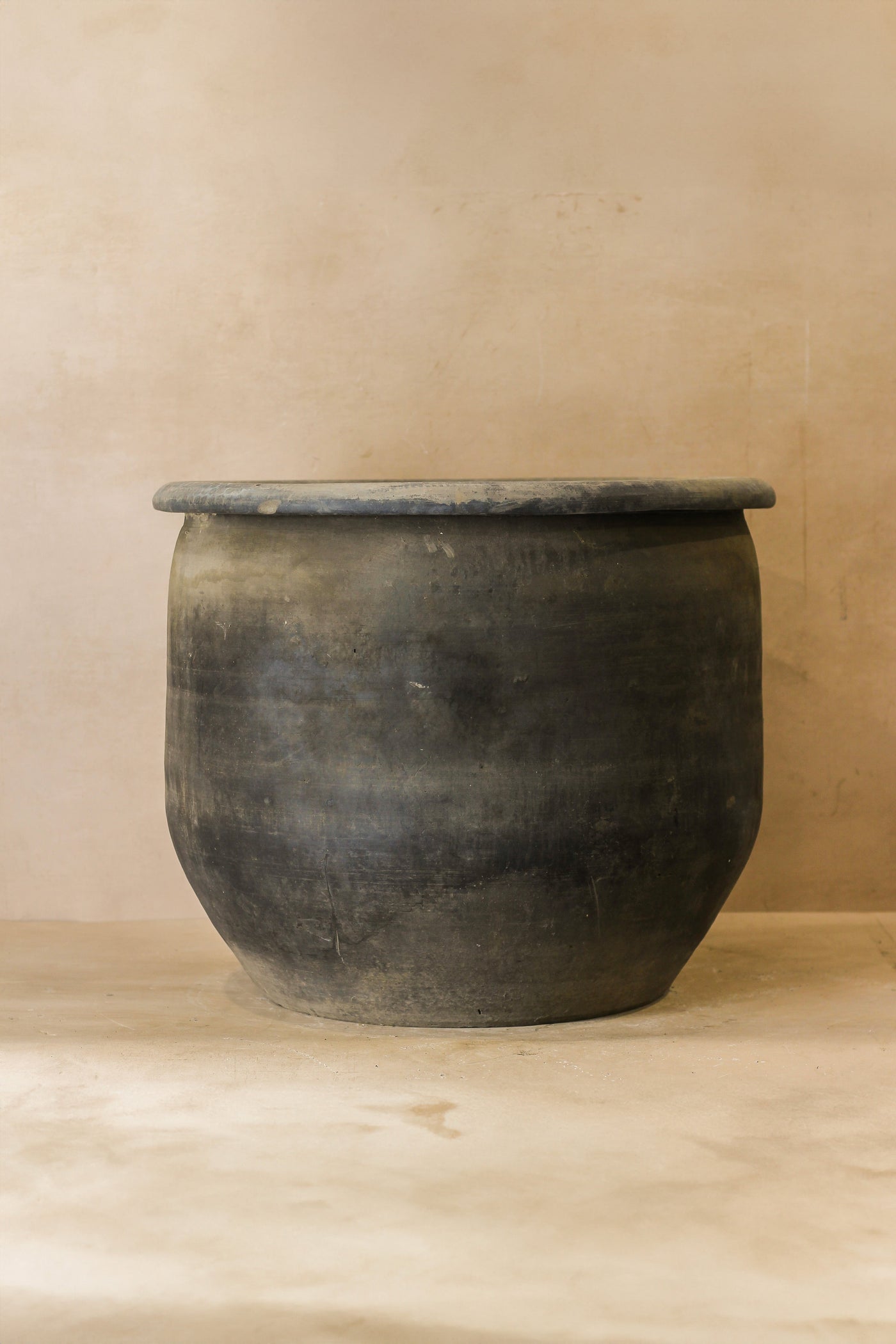 Big Old Grey Asian Pots - L010