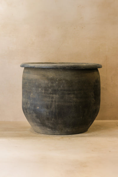 Big Old Grey Asian Pots - L010