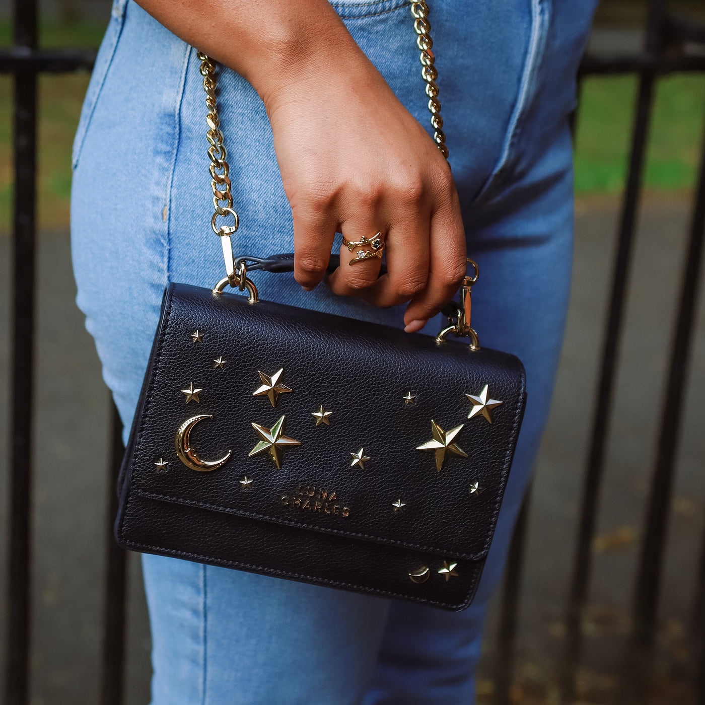 Cordelia Hammered Twist | 18k Gold Plated