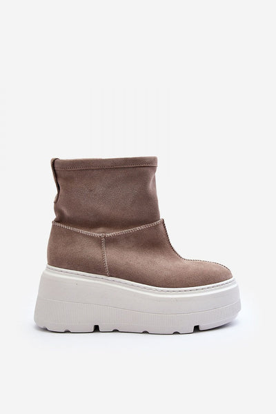  Buskin boots model 191190 Step in style 