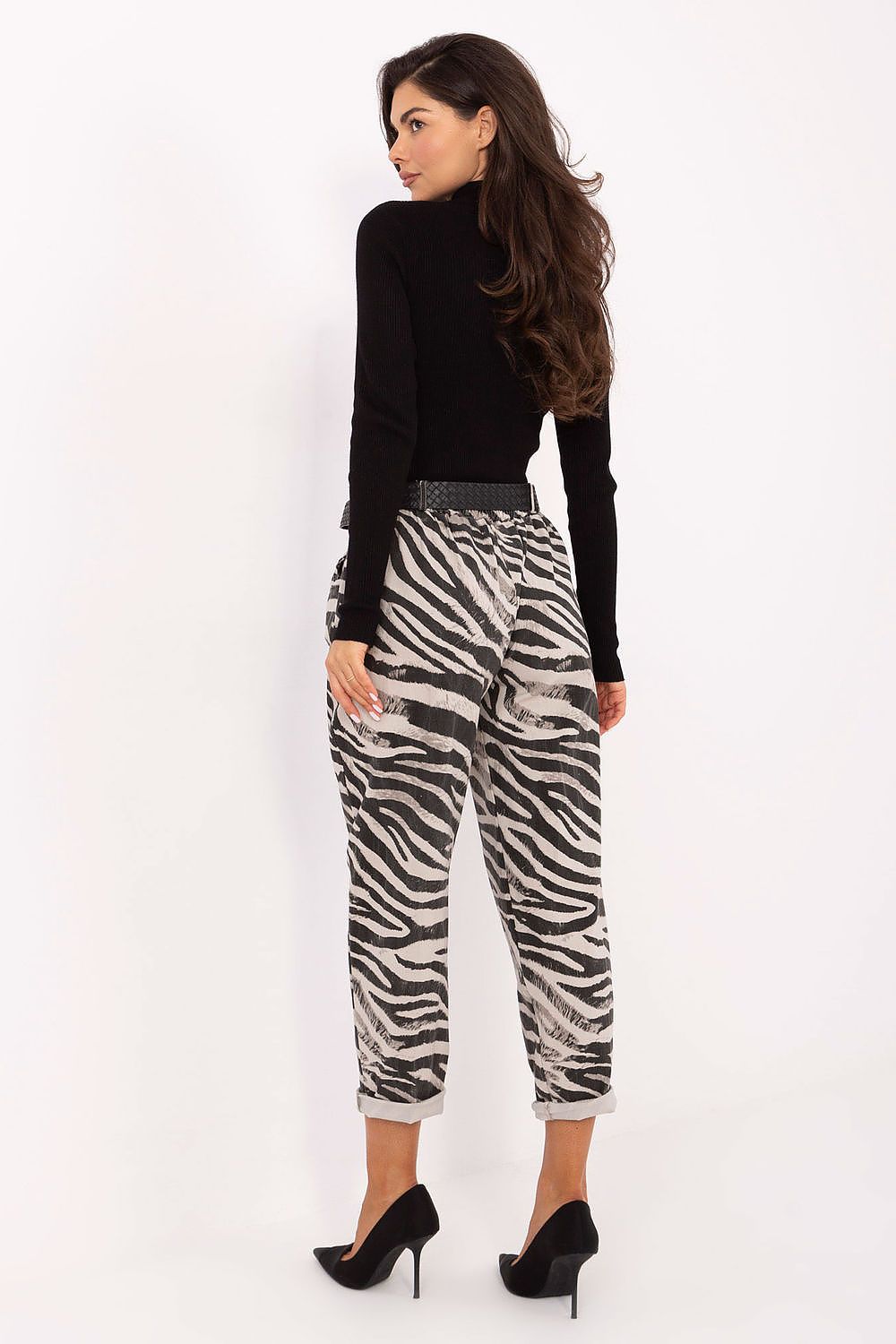  Women trousers model 218442 Italy Moda 