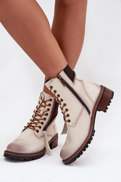  Boots model 218708 Step in style 