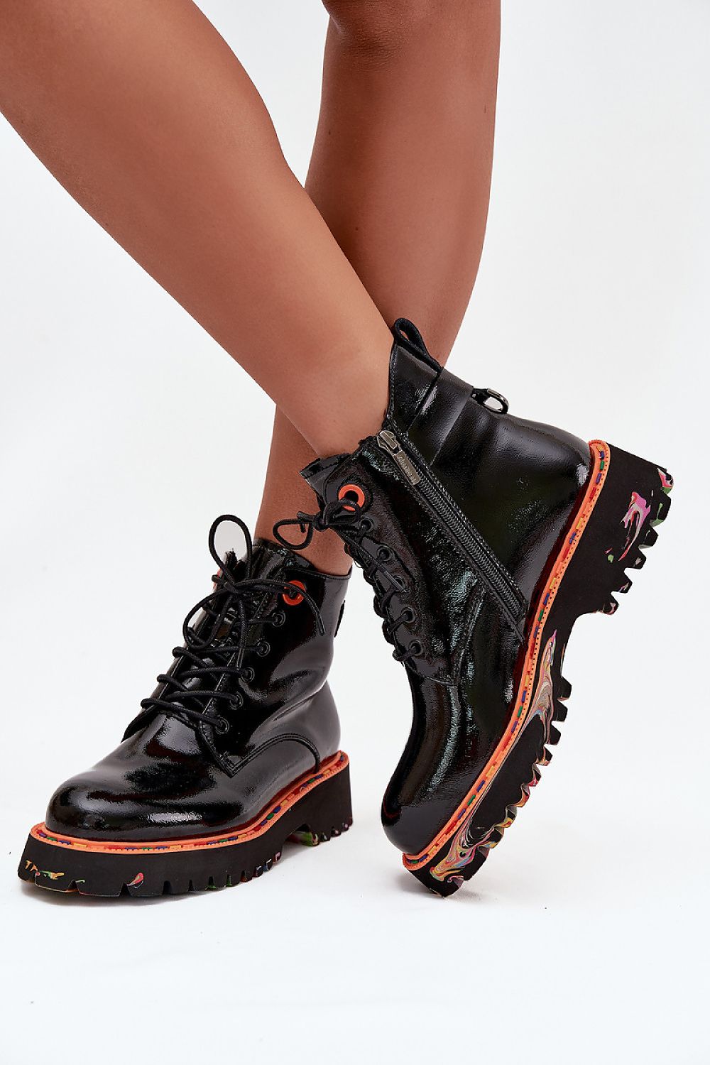 Boots model 218720 Step in style 