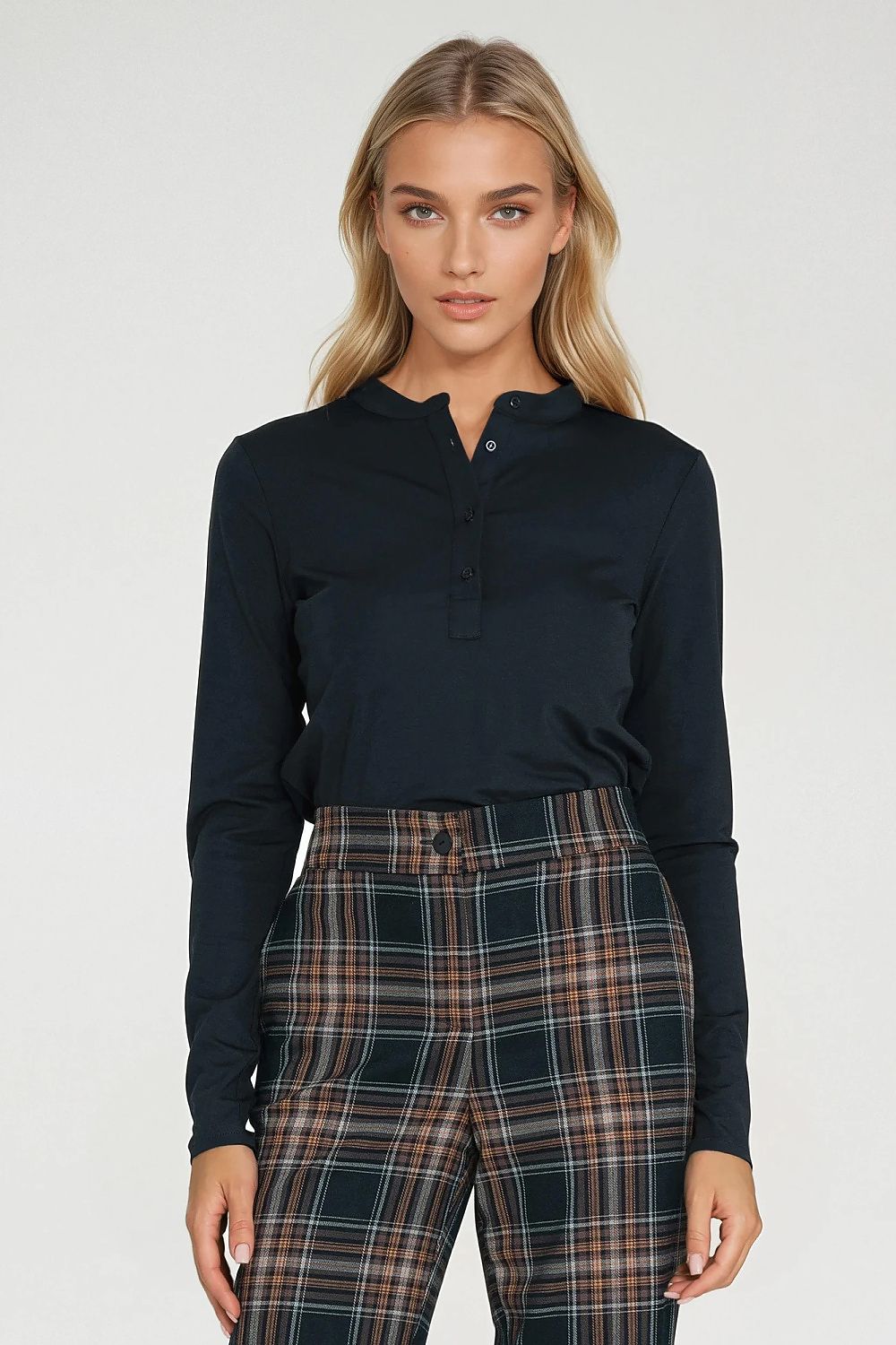  Blouse model 218902 Nife 