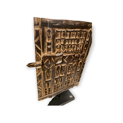 Dogon Granary door - old carving (02)