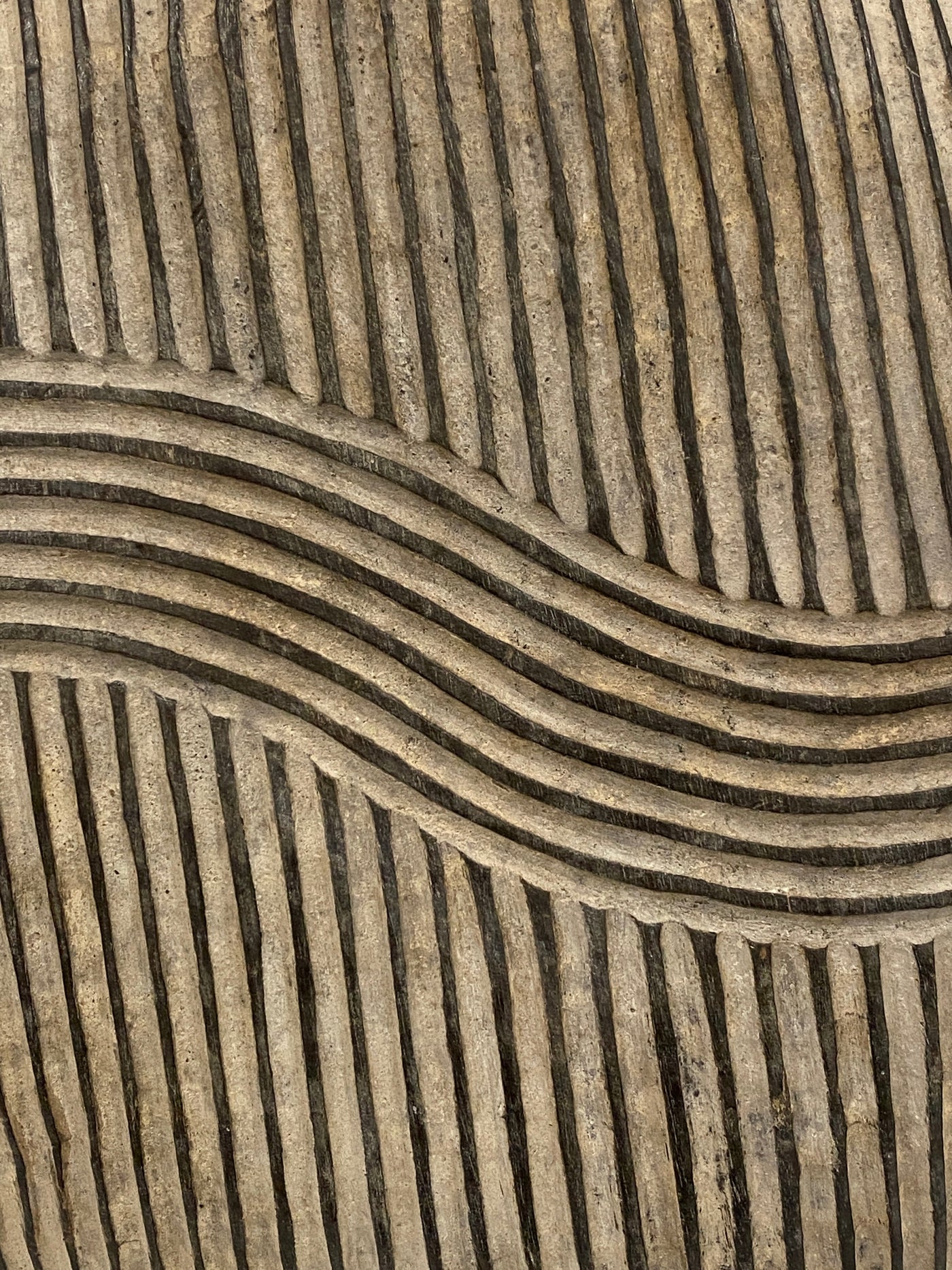 Cameroon Shield - (54.3)