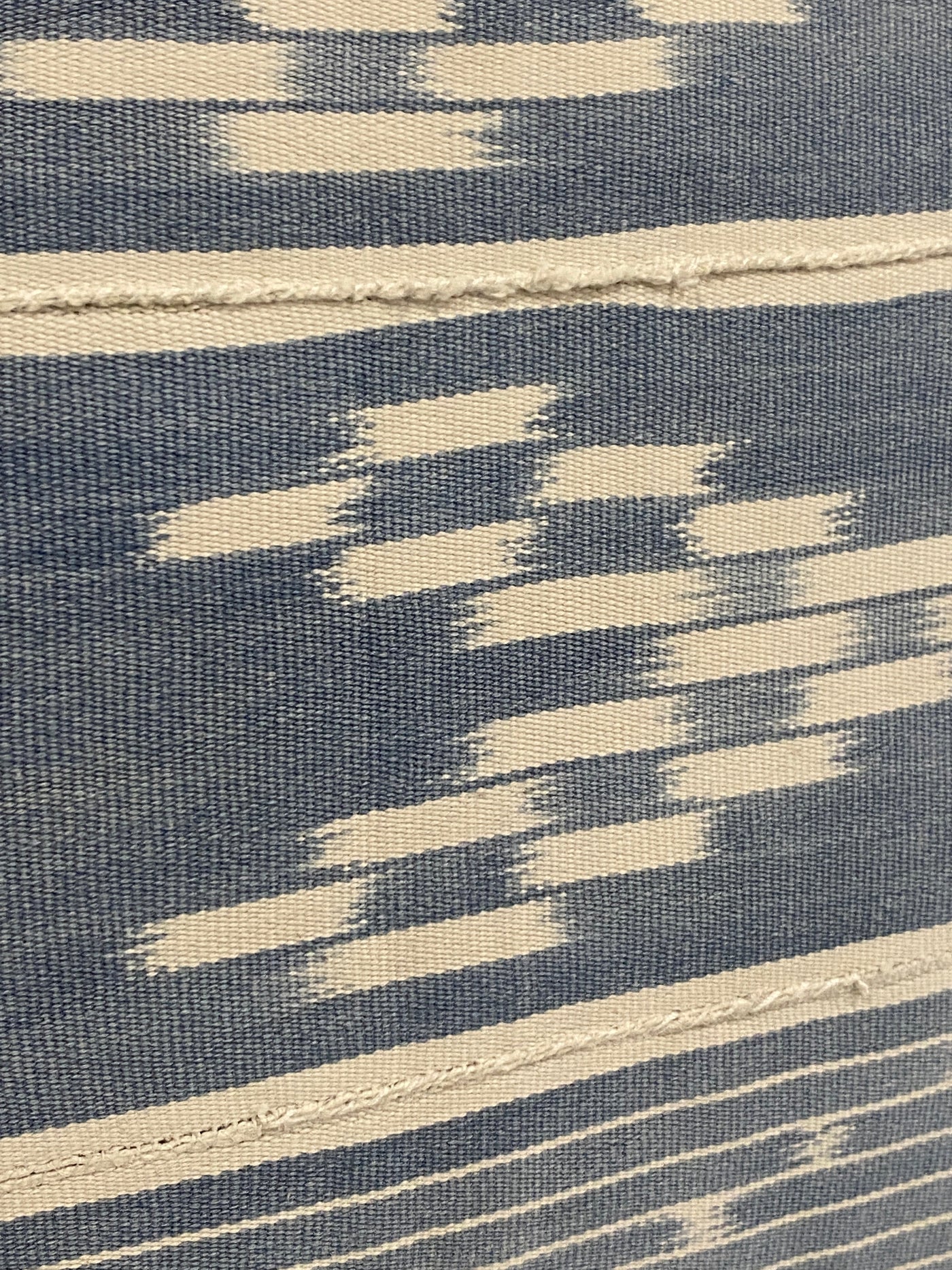 Baule Cloth Cushion - (184.7