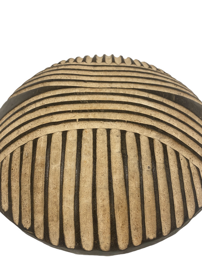 Cameroon Shield Round - (59.6)