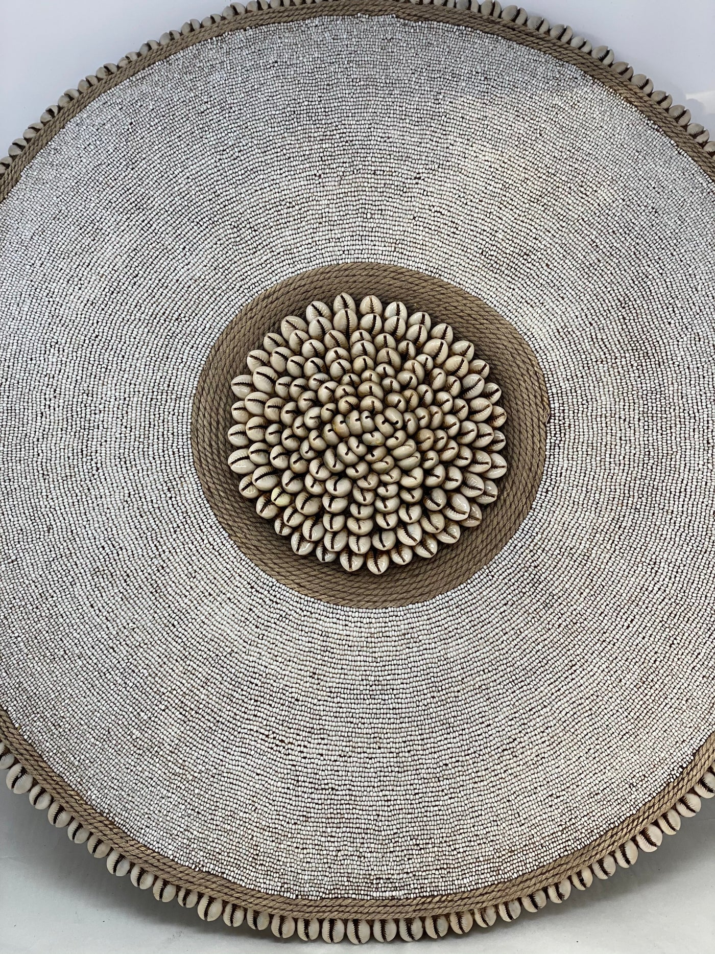 Cameroon Shield -  L - 55cm - White