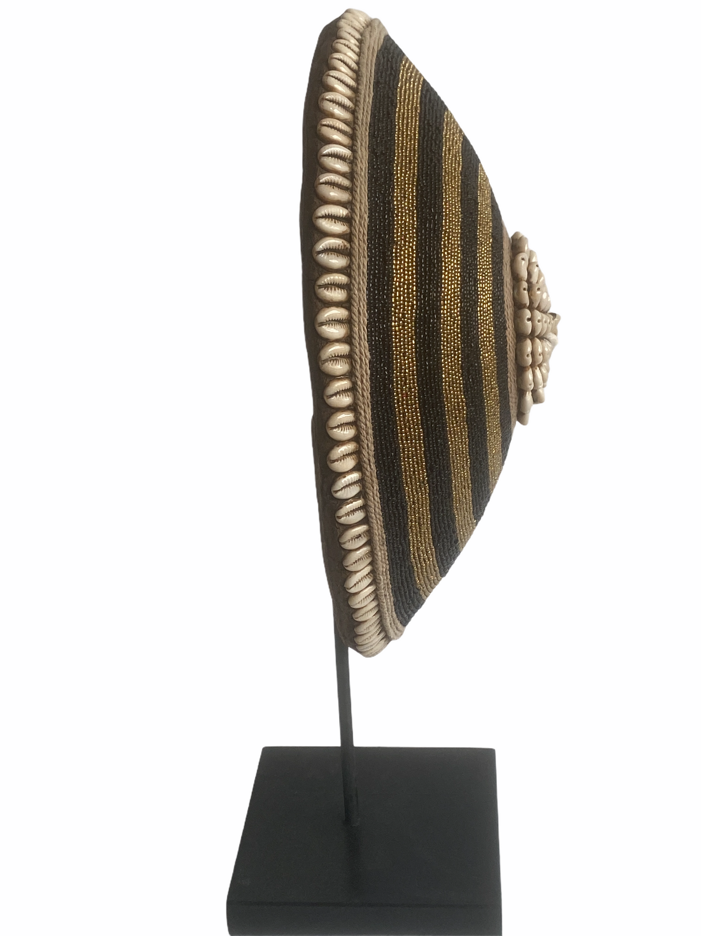 Cameroon Shield - 32cm black & gold