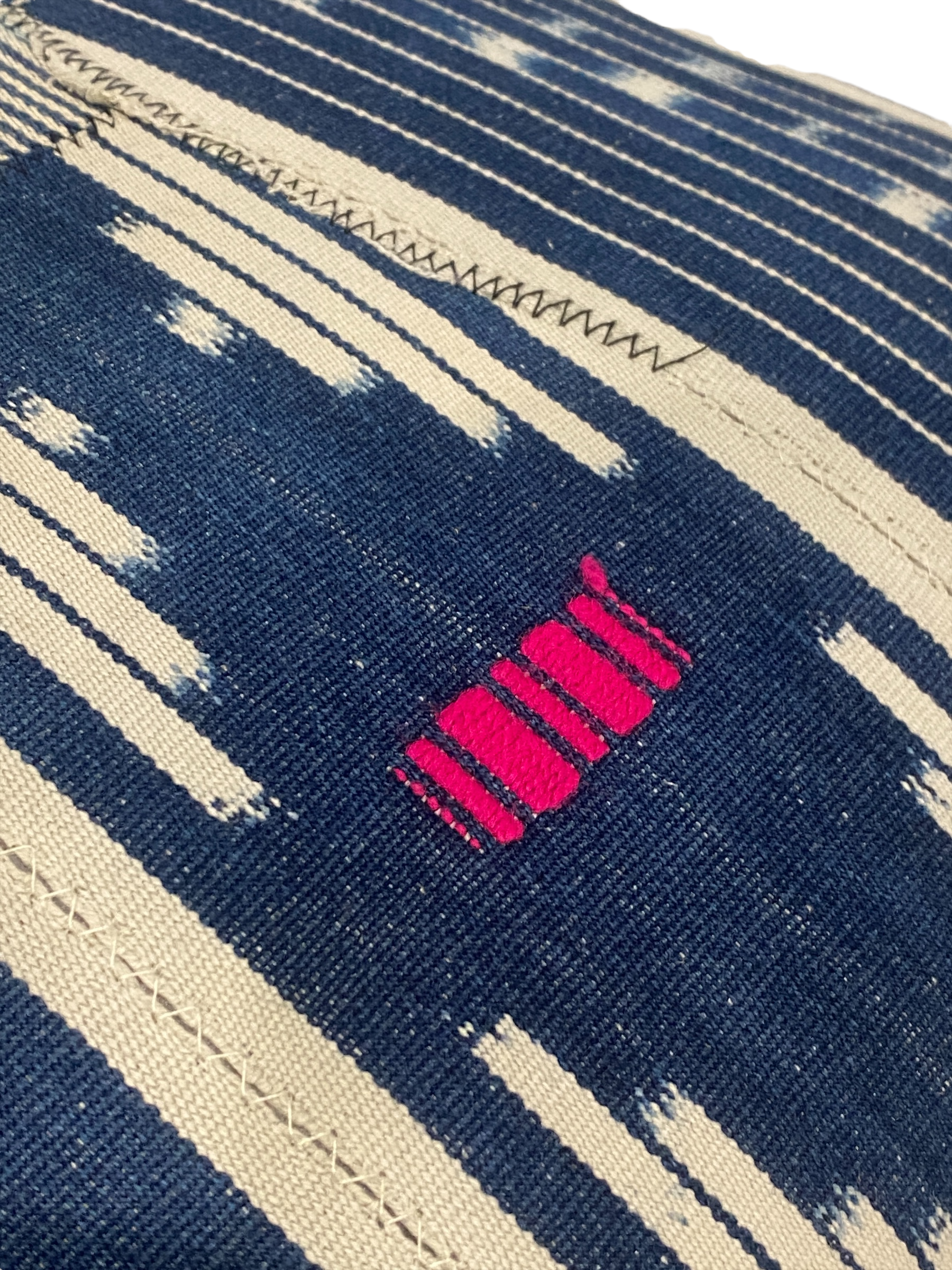 Baule Cloth Cushion (114.2)