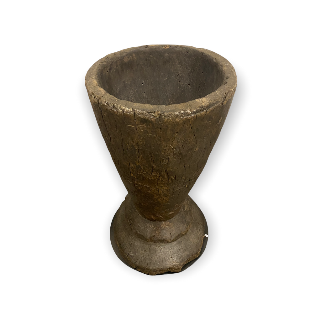 African Grain Stomper table (01)