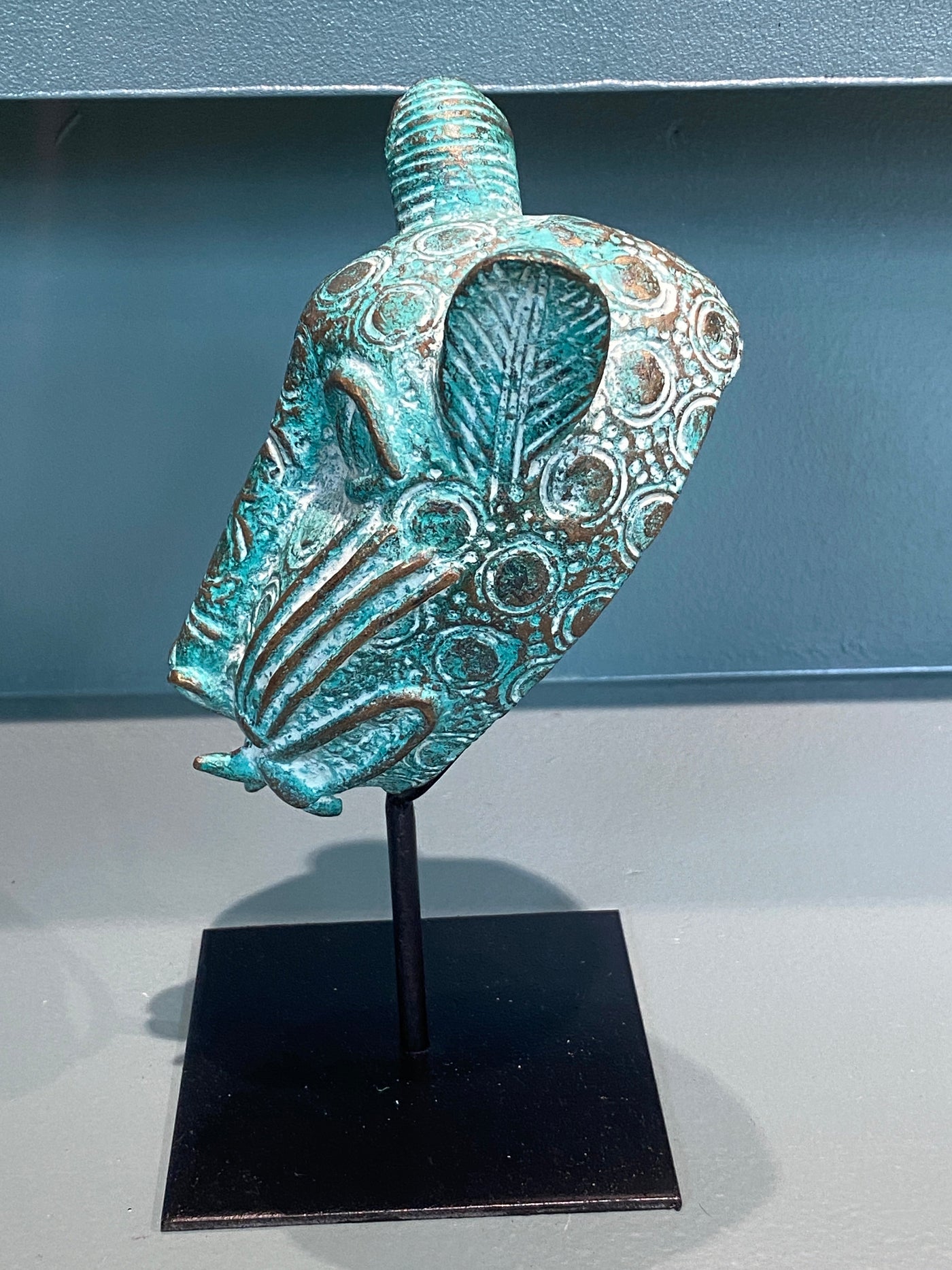 Benin Leopard sculpture - Bronze (7.03)