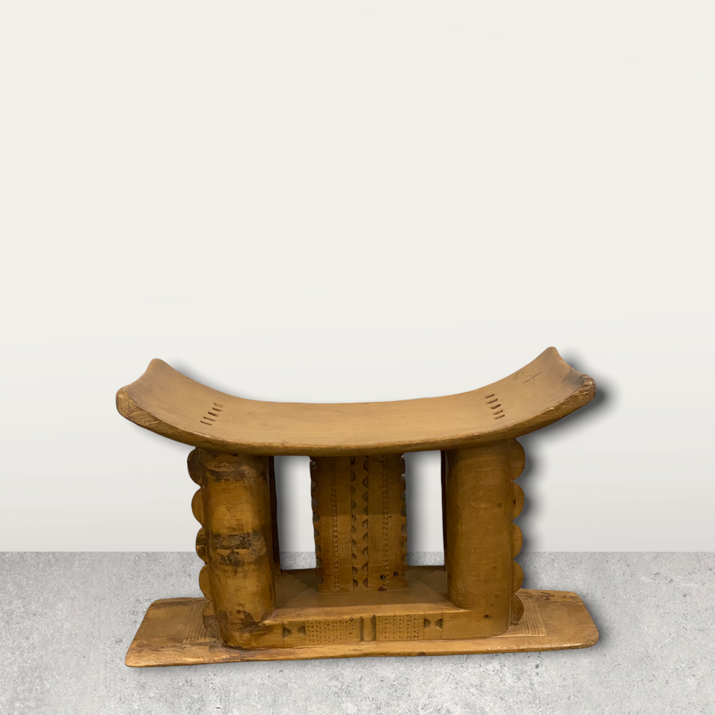 Ashanti Stool - Medium (10)