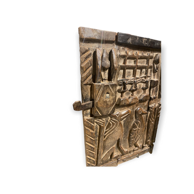 Dogon Granary door - old carving (03)