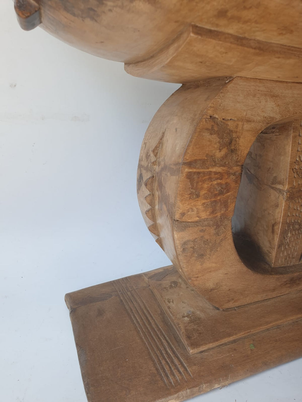 Ashanti Stool (02)